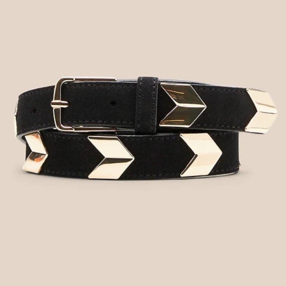 NWT Metal Arrow Suede Belt